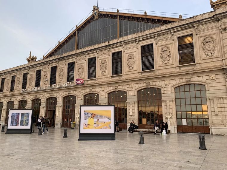 La façade de la gare Saint-Charles à Marseille, bâtiment de 1848